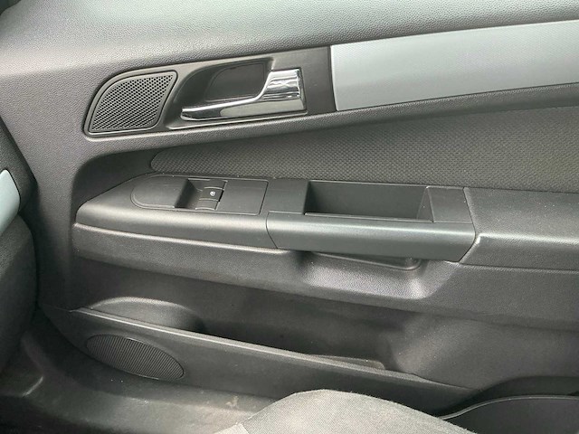 Opel zafira personenauto (5-zfd-78) - afbeelding 22 van  46