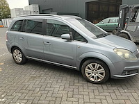 Opel zafira personenauto (5-zfd-78) - afbeelding 34 van  46