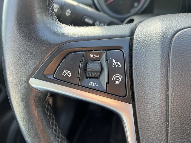 Opel zafira tourer 1.4 cosmo 7persoons 2012 | 58-xhd-3 - afbeelding 2 van  29