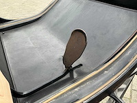 Open antiek rijtuig - afbeelding 2 van  22