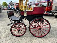 Open antiek rijtuig - afbeelding 21 van  22