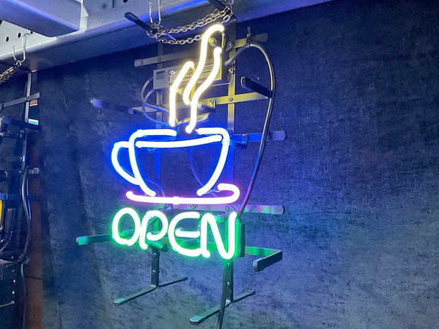 Open glas neon decoratie - afbeelding 1 van  2