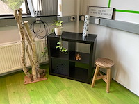 Open kast met decoratie - afbeelding 1 van  6