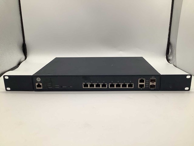 Open mesh om s8 8 ports gigabit power over ethernet+ switch - afbeelding 3 van  7