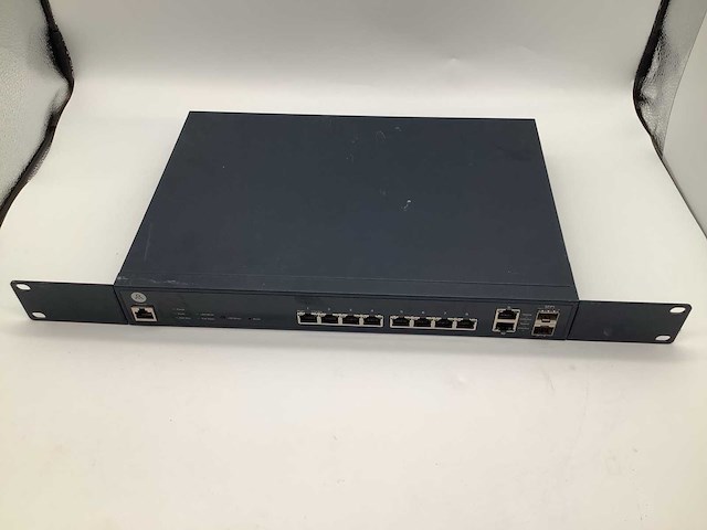 Open mesh om s8 8 ports gigabit power over ethernet+ switch - afbeelding 5 van  7