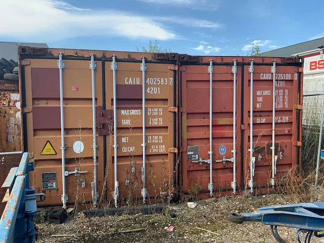 Open top 40ft container met inhoud (2x) - afbeelding 1 van  11