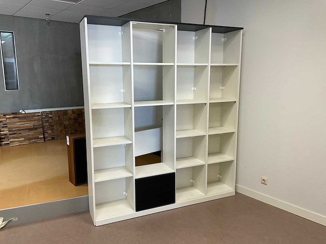 Open vakkenkast - afbeelding 1 van  3
