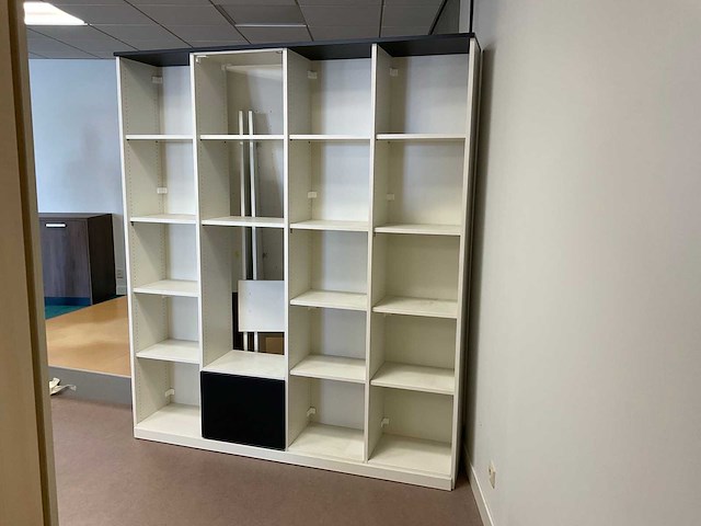 Open vakkenkast - afbeelding 2 van  3