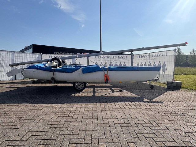 Open zeilboot - afbeelding 9 van  13