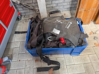 Open - afbeelding 1 van  4