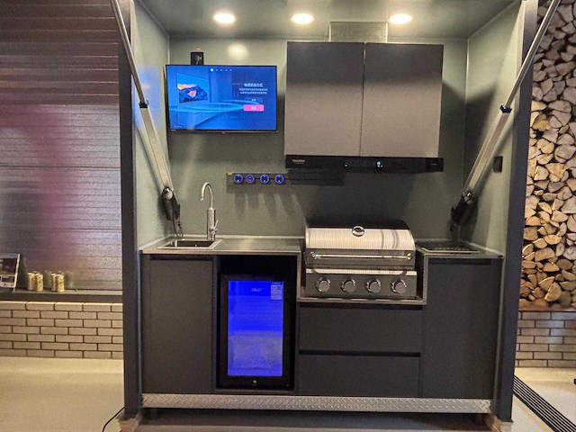 Opklapbare buitenkeuken met afstandsbediening en complete uitrusting - afbeelding 8 van  13