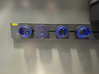 Opklapbare buitenkeuken met afstandsbediening en complete uitrusting - afbeelding 12 van  13