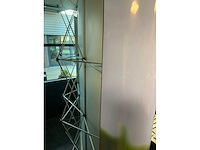 Opklapbare display - afbeelding 3 van  4