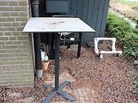 Opklapbare statafel afm. 70 x 70 x 110 cm. - afbeelding 1 van  2