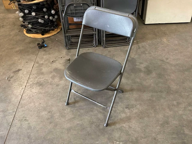 Opklapstoelen (29x) - afbeelding 2 van  3