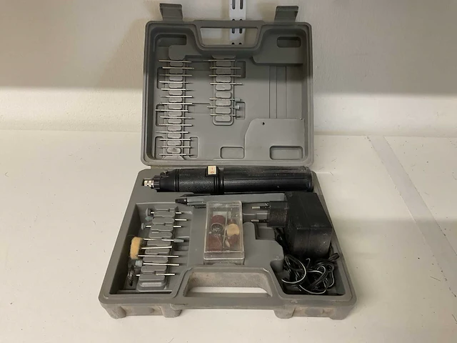 Oplaadbare multi-tool - afbeelding 1 van  2