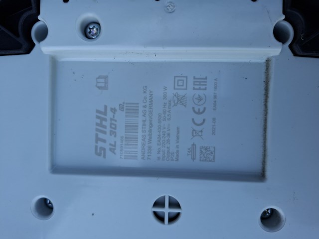 Oplader met 1x accu, stihl, al 301-4 - afbeelding 5 van  5