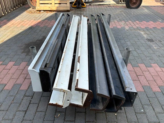 Oplegger / be aanhangwagen bumper (7x) - afbeelding 8 van  8