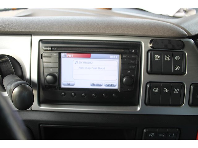 Opleggertrekker daf xf 480 ft automaat type h4en met kenteken 43-blj-8. datum eerste toelating 22-10-2018. - afbeelding 15 van  37