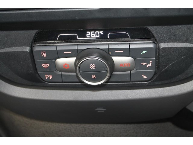 Opleggertrekker daf xf 480 ft automaat type h4en met kenteken 43-blj-8. datum eerste toelating 22-10-2018. - afbeelding 28 van  37