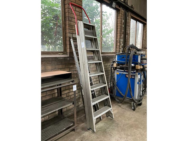 Oplooptrap - afbeelding 3 van  4