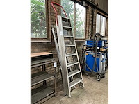 Oplooptrap - afbeelding 3 van  4