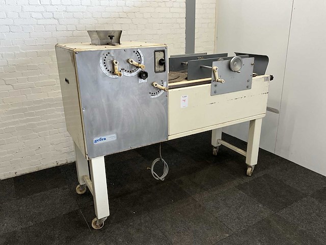 Opmaker - afbeelding 1 van  11