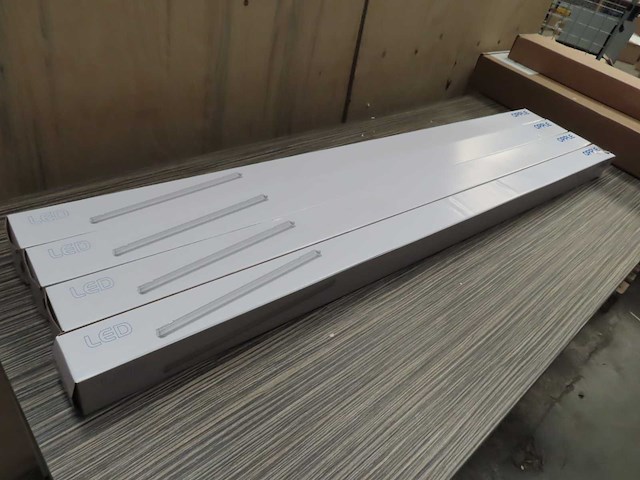 Opple - ledwaterproof-p4 l1489-31w-840 - led armatuur (4x) - afbeelding 1 van  2