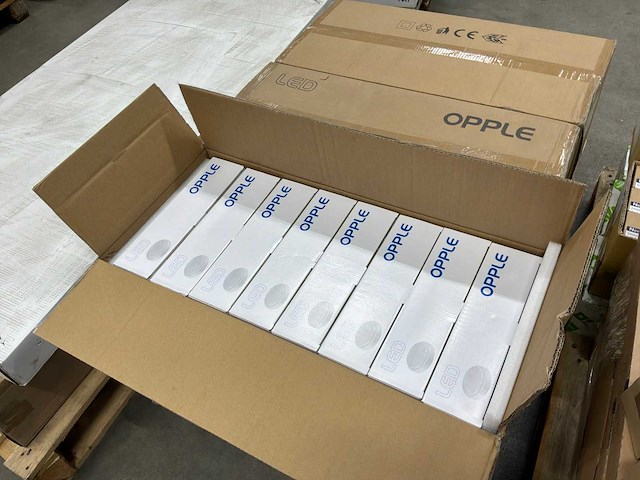 Opple led plafond/wandarmatuur | 15w (8x) - afbeelding 2 van  6