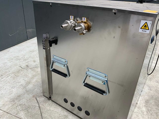 Oprema laboratorium waterkoeler - afbeelding 3 van  4