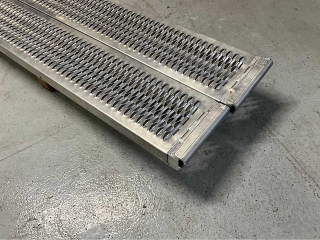 Oprijplaat set - afbeelding 1 van  2