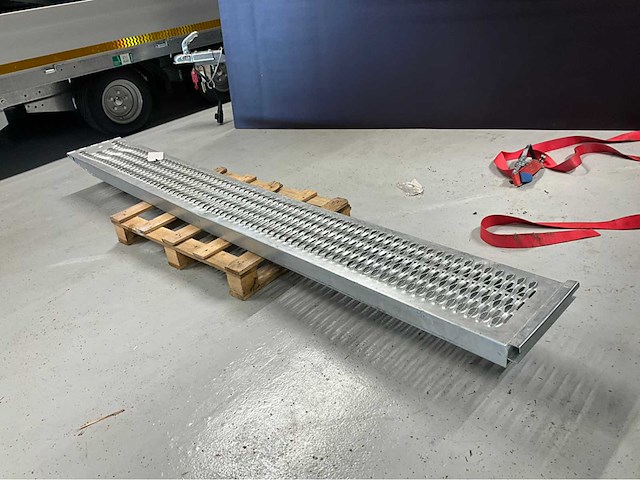 Oprijplaat - afbeelding 1 van  2