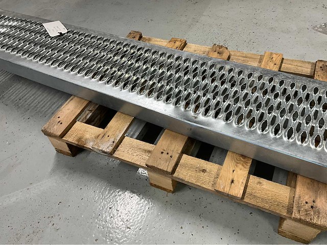 Oprijplaat - afbeelding 2 van  2