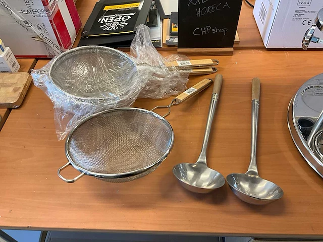 Opscheplepels en zeef (5x) - afbeelding 1 van  6