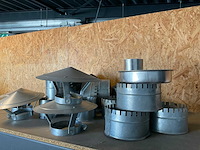 Opsinox partij schoorsteenkappen en manchetten - afbeelding 1 van  1