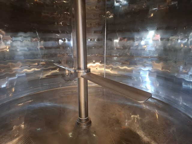 Opslag koeltank 2300l / maïs ketel letina, 2300, bouwjaar 2019 - afbeelding 3 van  13