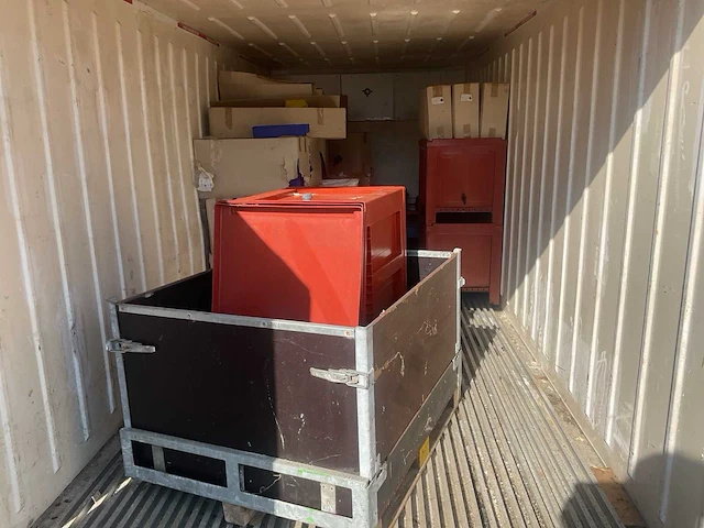 Opslagbakken en transportkarren - afbeelding 6 van  9