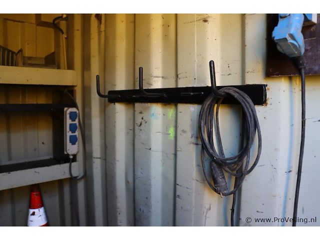 Opslagcontainer 10ft - afbeelding 13 van  13