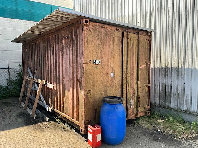 Opslagcontainer 20ft. met inhoud - afbeelding 1 van  7