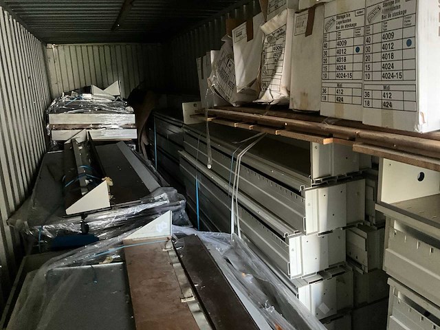 Opslagcontainer 40ft. met inhoud - afbeelding 6 van  7