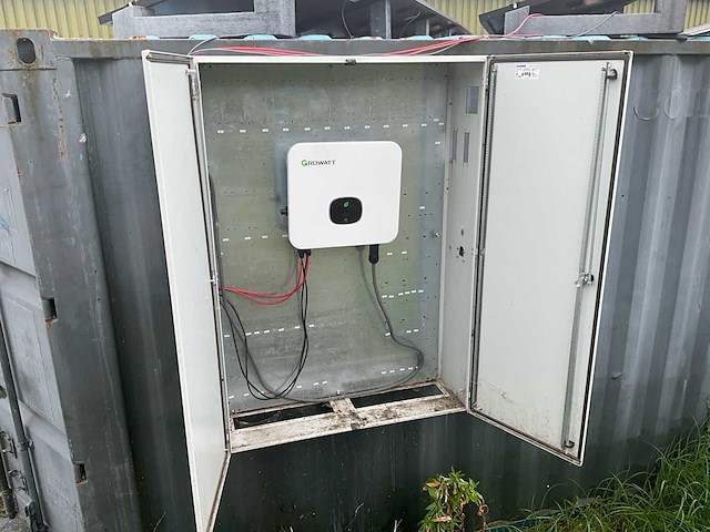 Opslagcontainer 40ft. met zonnepanelen / omvormer (3x) - afbeelding 13 van  33