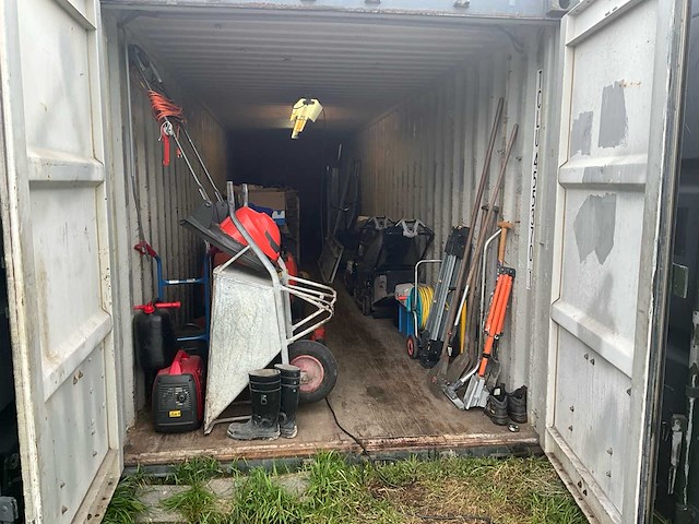 Opslagcontainer 40ft. met zonnepanelen / omvormer (3x) - afbeelding 24 van  33