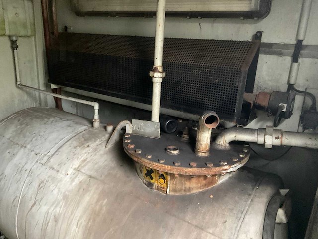 Opslagcontainer (brandstofopslag) - afbeelding 3 van  6