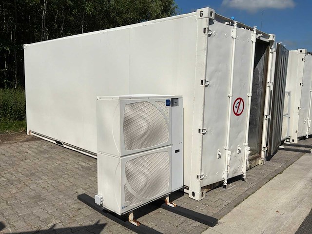 Opslagcontainer met geïsoleerde rvs tank - afbeelding 14 van  14