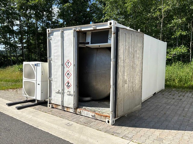 Opslagcontainer met geïsoleerde rvs tank - afbeelding 1 van  10