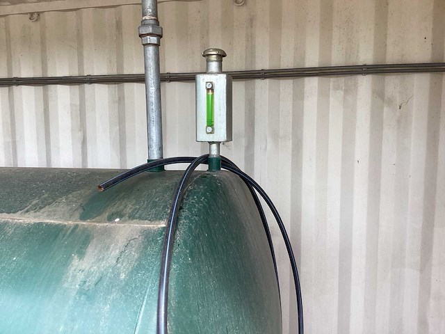 Opslagcontainermet dieseltankstation - afbeelding 6 van  15