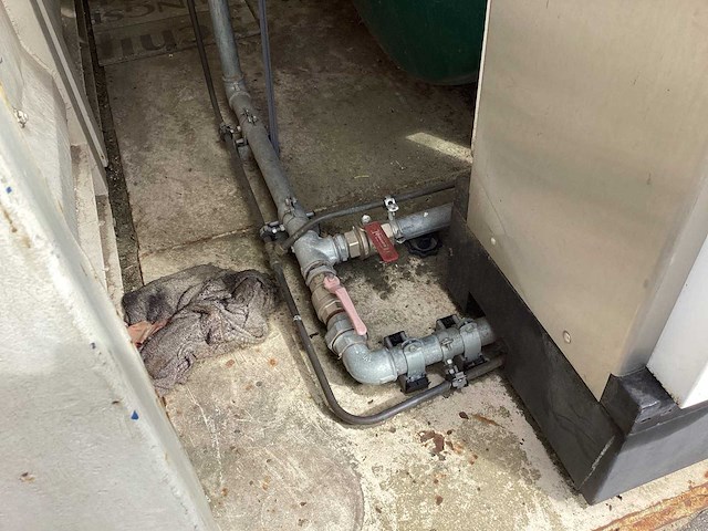 Opslagcontainermet dieseltankstation - afbeelding 9 van  15