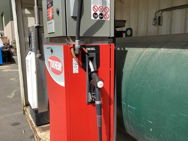 Opslagcontainermet dieseltankstation - afbeelding 10 van  15