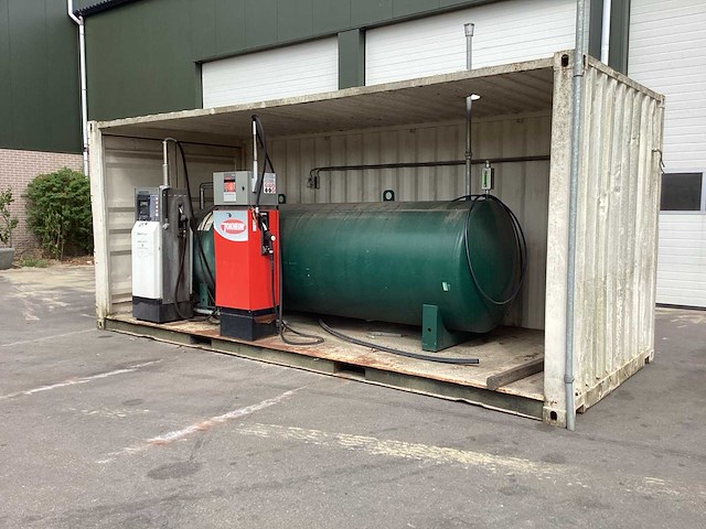 Opslagcontainermet dieseltankstation - afbeelding 1 van  15