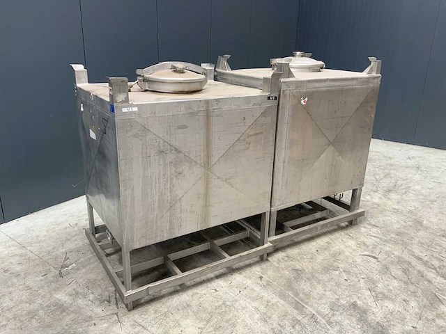 Opslagtank (2x) - afbeelding 1 van  4